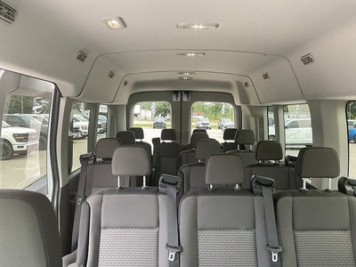 2024 Ford Transit Passenger Wagon XLT