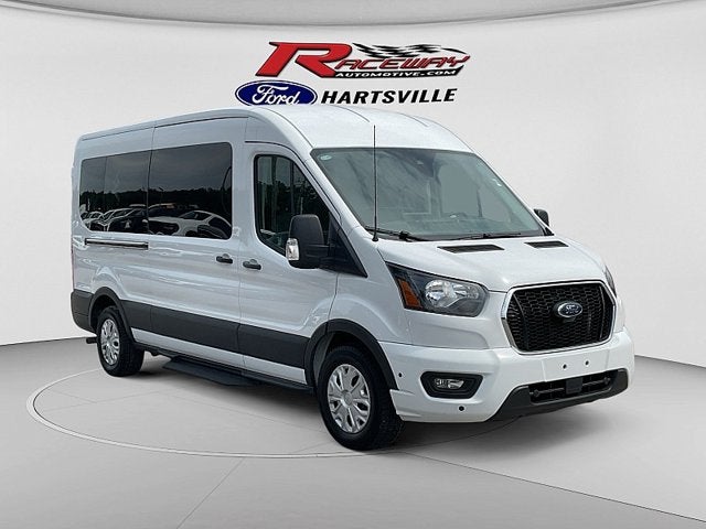 2024 Ford Transit Passenger Wagon XLT