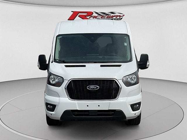2024 Ford Transit Passenger Wagon XLT