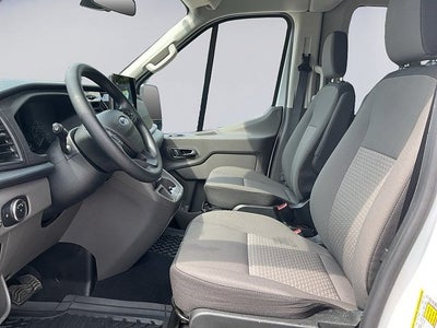 2024 Ford Transit Passenger Wagon XLT