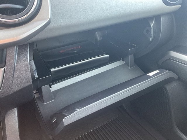 2022 Toyota Tacoma 2WD SR5