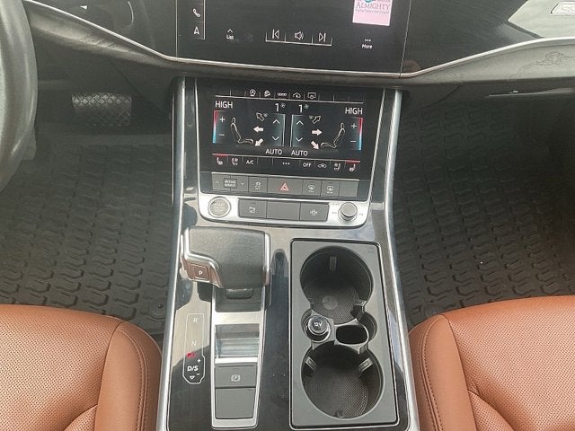 2022 Audi Q8 Premium Plus