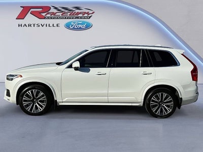 2021 Volvo XC90 Momentum