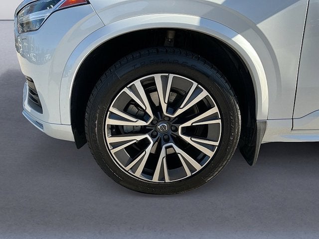 2021 Volvo XC90 Momentum