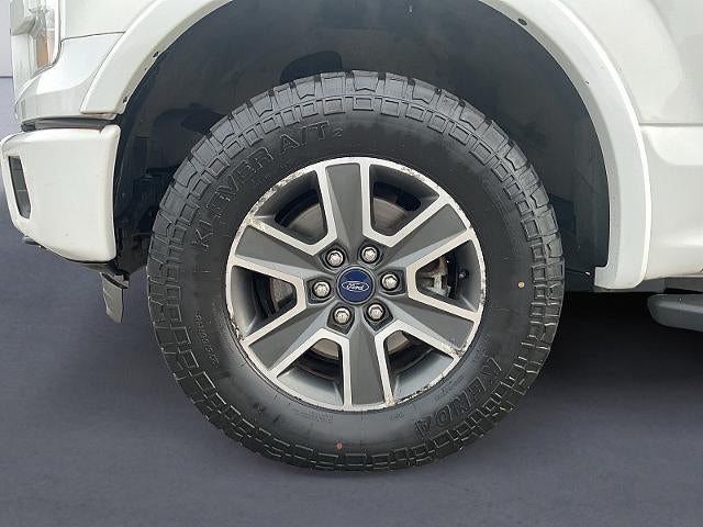 2015 Ford F-150 4WD SuperCrew 145 XLT