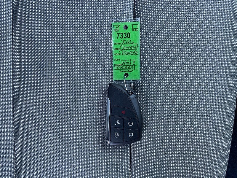 2026 Chevrolet Traverse LT