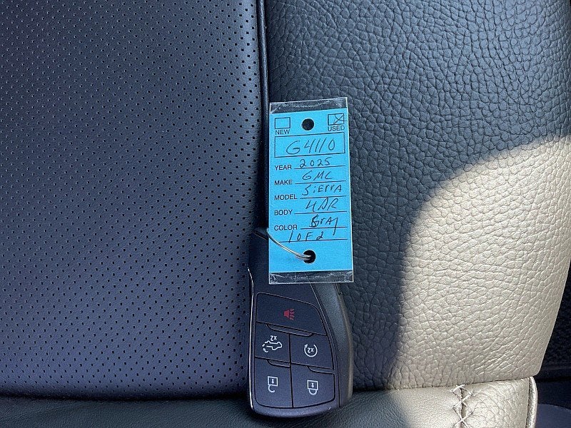 2025 GMC Sierra 1500 Denali