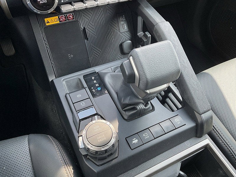 2025 Toyota Tacoma 4WD SR