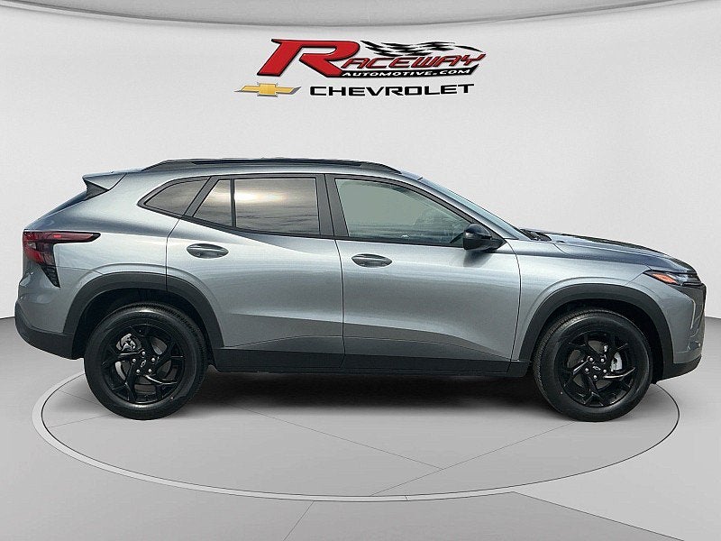 2026 Chevrolet Trax LT - Photo 6