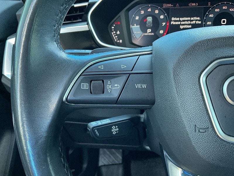 2023 Audi Q3 S line Premium