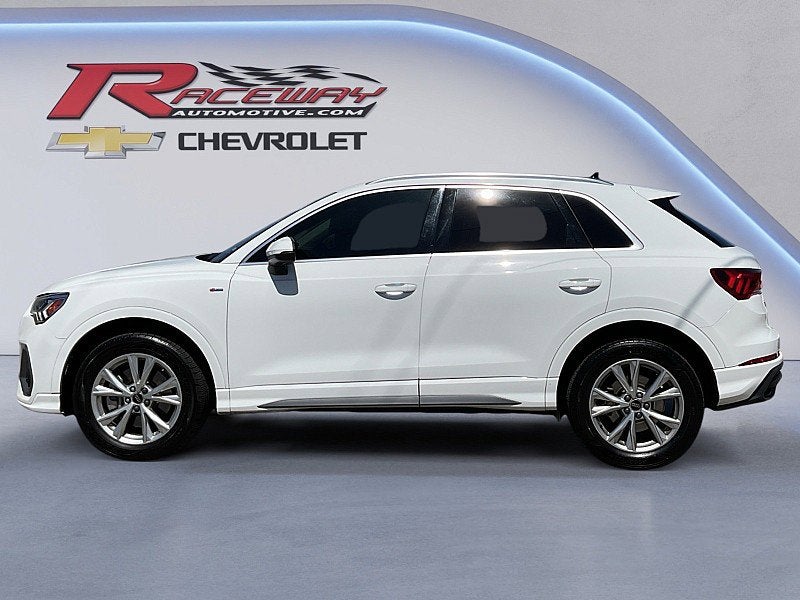 2023 Audi Q3 S line Premium