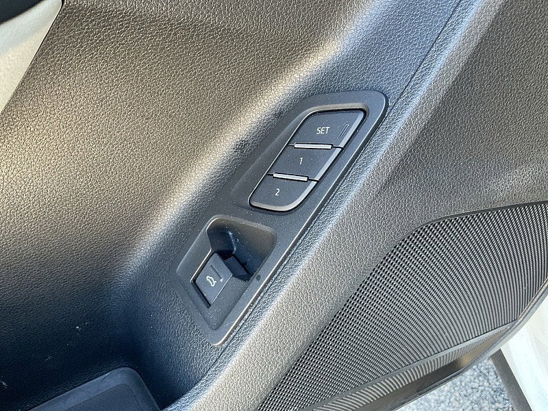 2023 Audi Q3 S line Premium